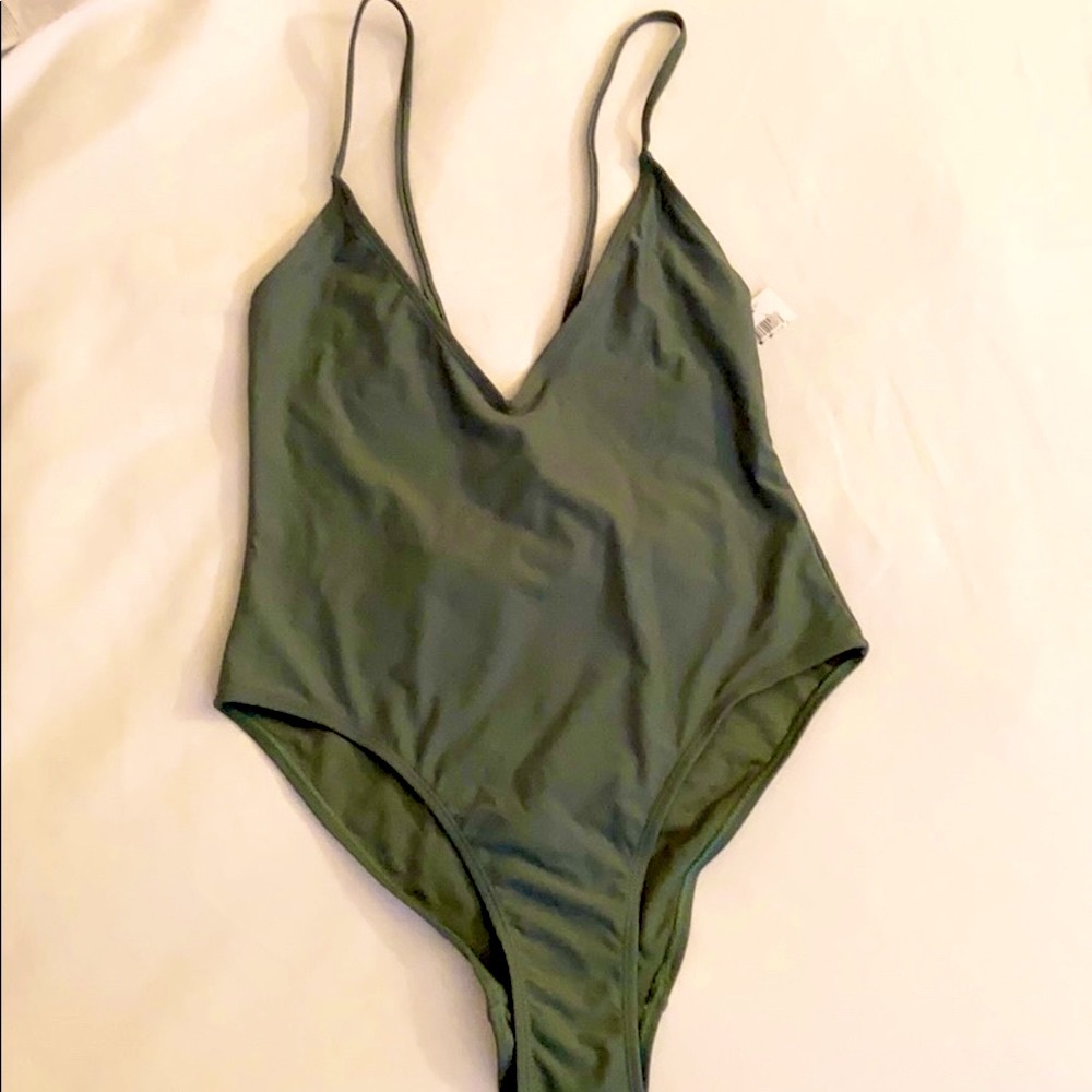 ✨BRAND NEW Olive green bathing suit ✨